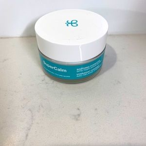 Arbonne’s SuperCalm Soothing Hydrator